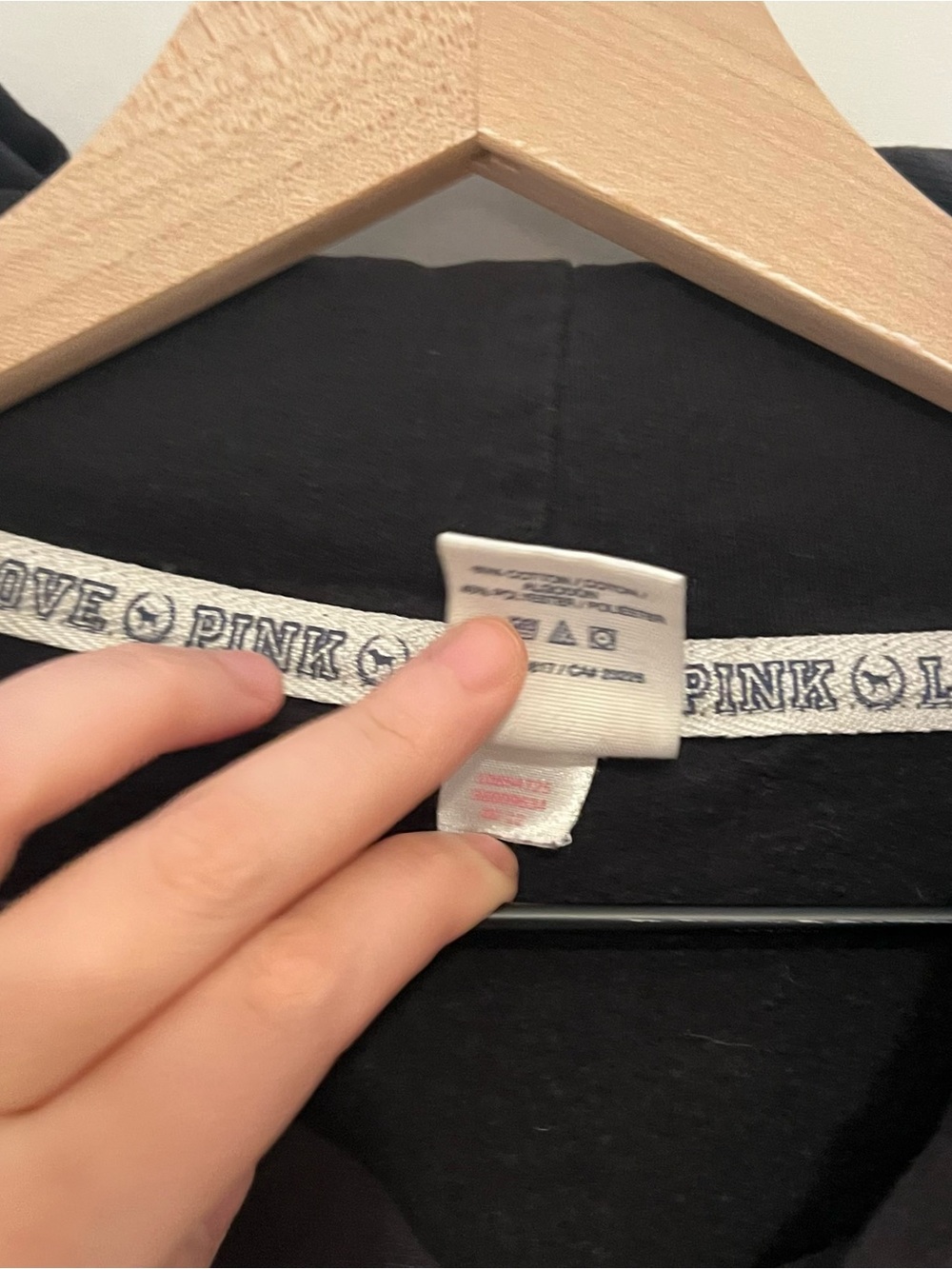 VS Pink 2010s Zip Up Hoodie - Picture 5 of 7